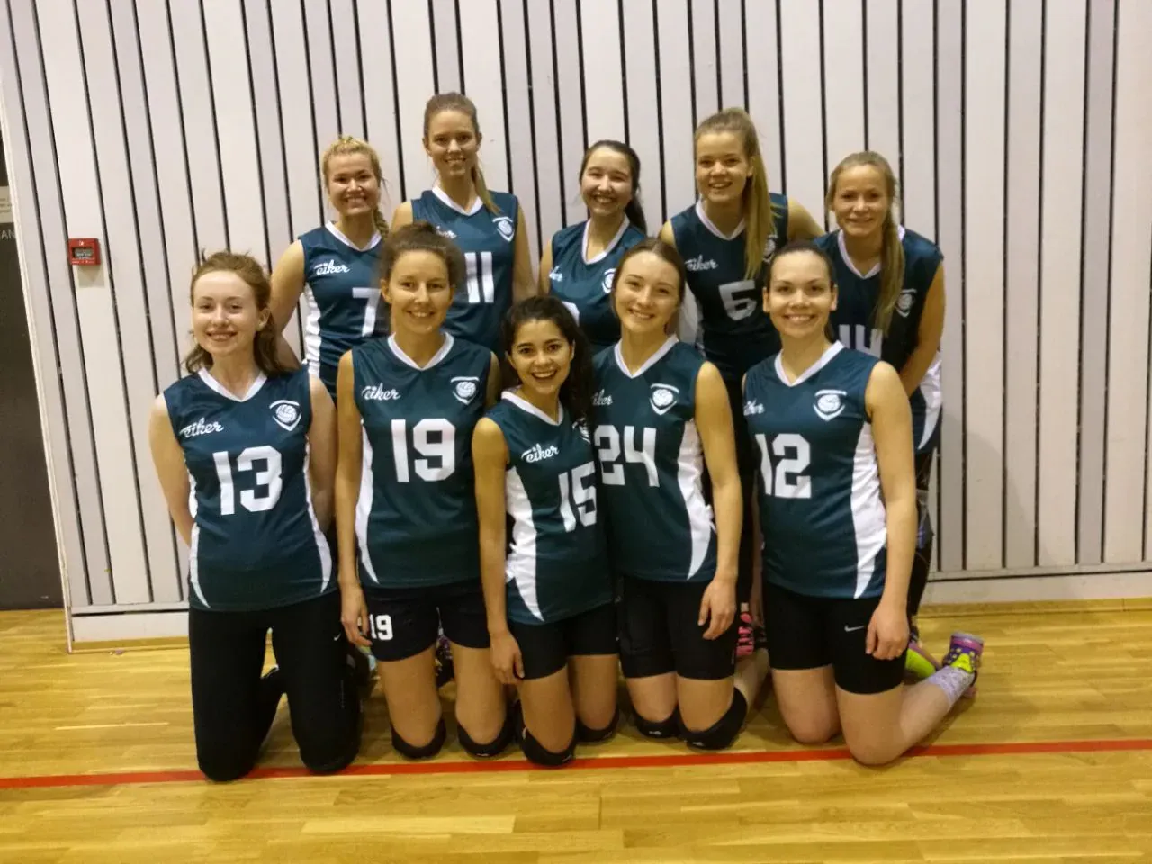 Team wearing XSportStore kit